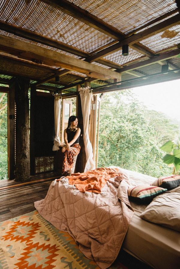Bird Hills Bamboo House Villa Karangasem Exteriör bild