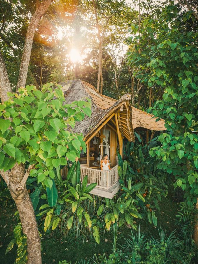 Bird Hills Bamboo House Villa Karangasem Exteriör bild